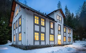 Labská 1912 - Apartmány Špindlerův Mlýn